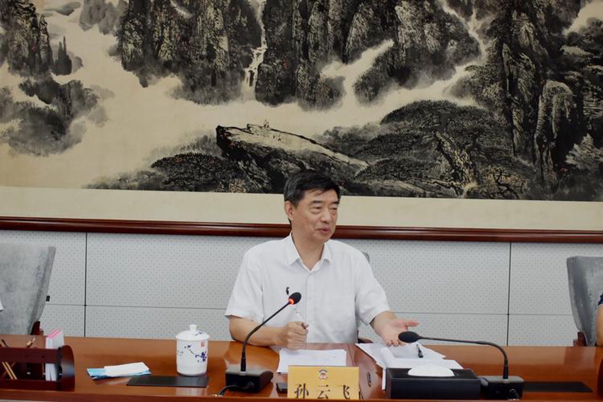 深圳地铁广告:动态与变化